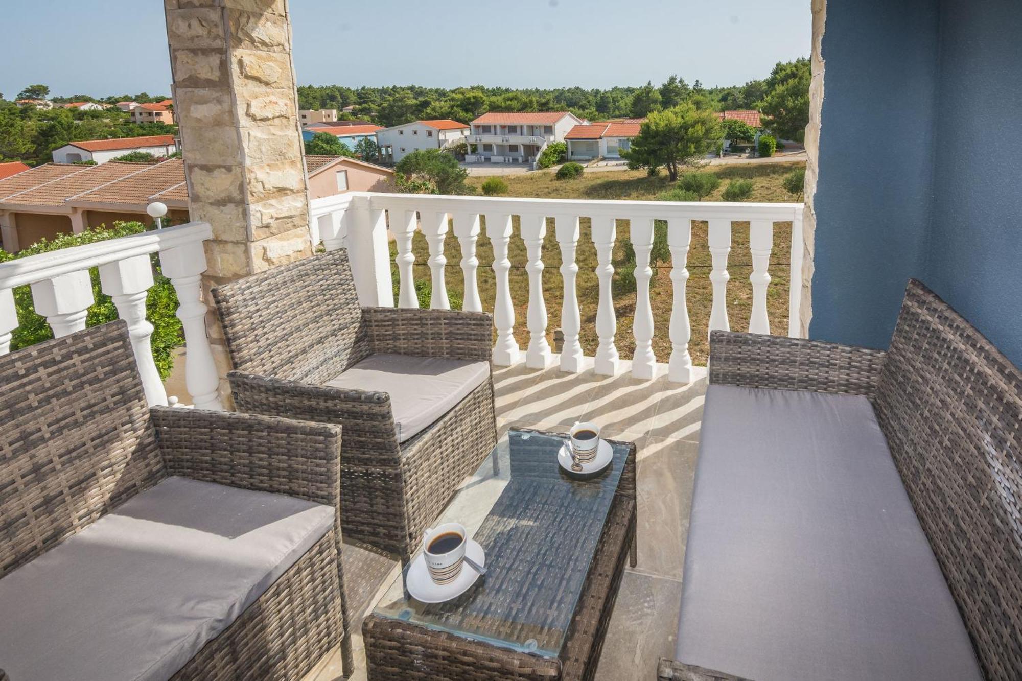 Plaza Ab Leilighet Vir Rom bilde